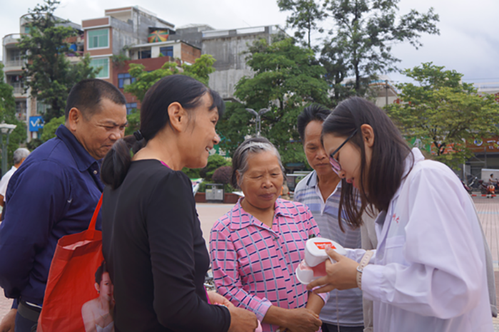 医教协同 强基赋能 ——918博天堂
附属口腔医院打造口腔医学人才培养高地 第 5 张 医教协同 强基赋能 ——918博天堂
附属口腔医院打造口腔医学人才培养高地 第 5 张